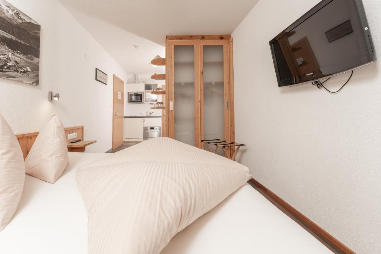 Aparthotel Ambiente Умгаузен Екстер'єр фото